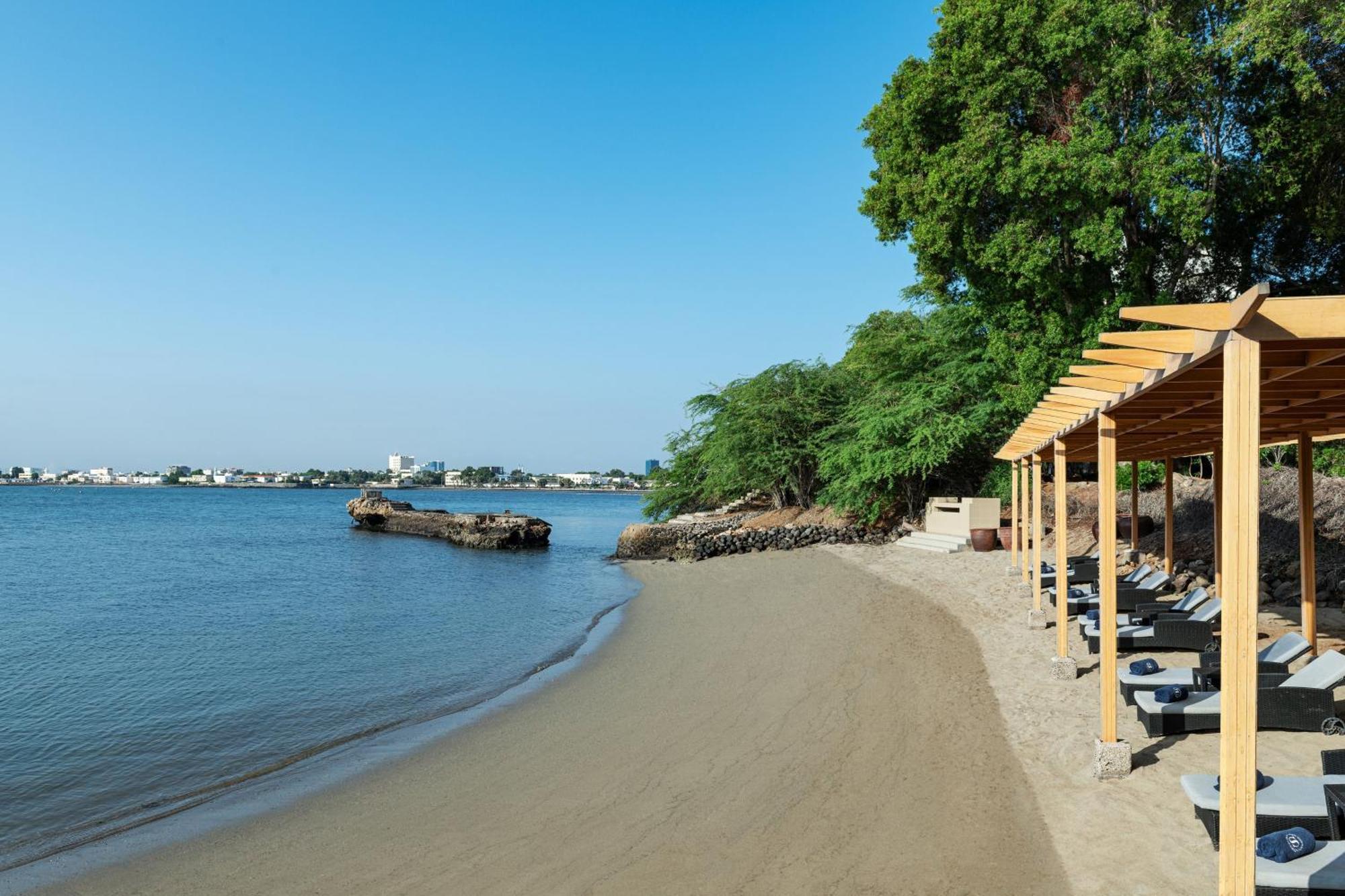 เชอราตัน ดิบูติ Hotel Djibouti City ภายนอก รูปภาพ